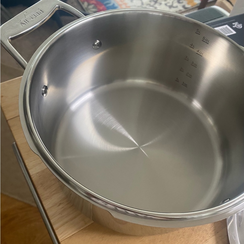 All-Clad Stainless Steel Stockpot with Strainer Lid - Picture 2 of 6